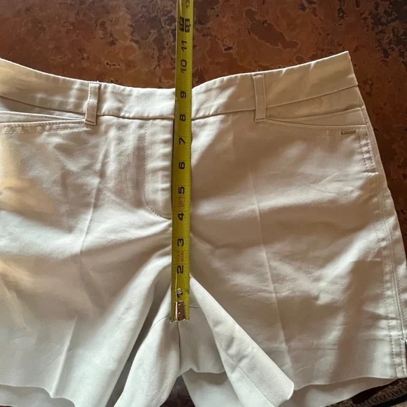 WHBM Light sand sz 2 shorts - Picture 7 of 10
